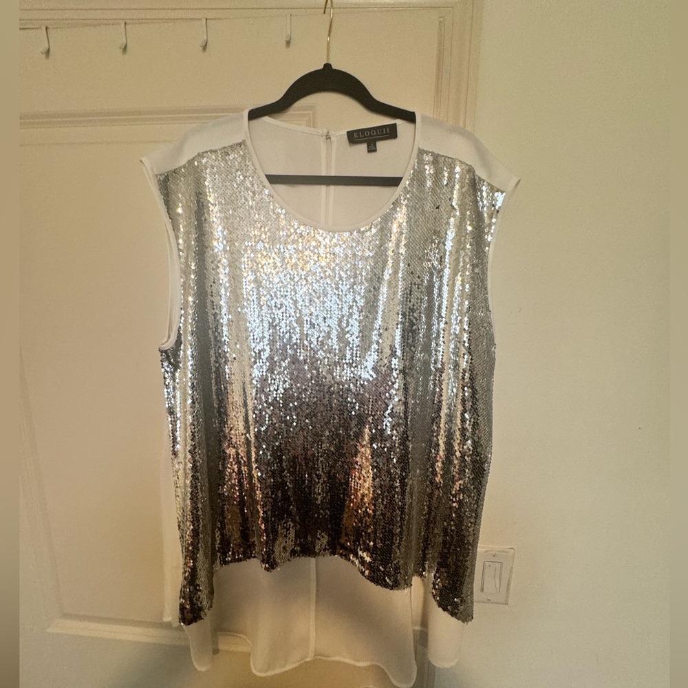 ELOQUII SEQUIN TOP SIZE 22. High Low top with silver sequences. - Picture 3 of 5
